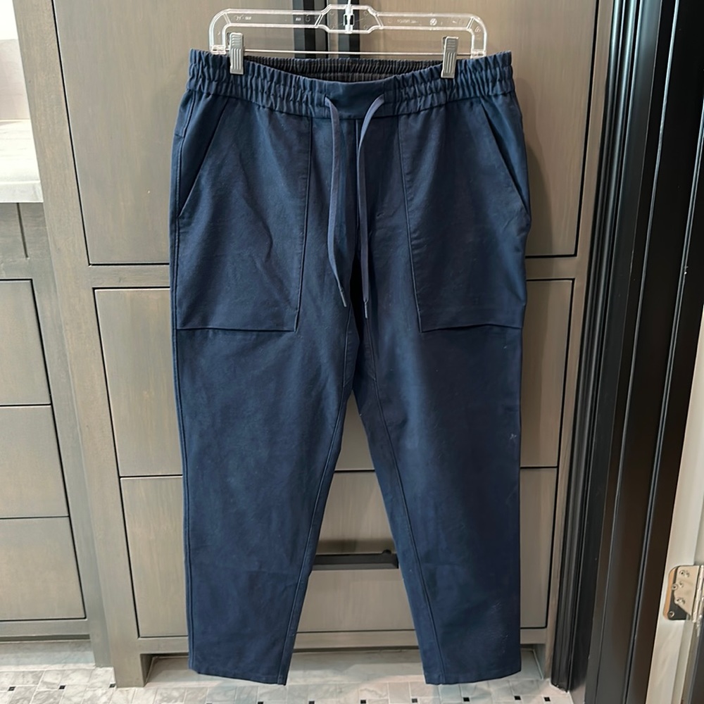 Lululemon Men’s Utilitech Drawstring Pants